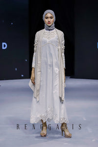 Bunga Lawang Dress in Long Sleeves