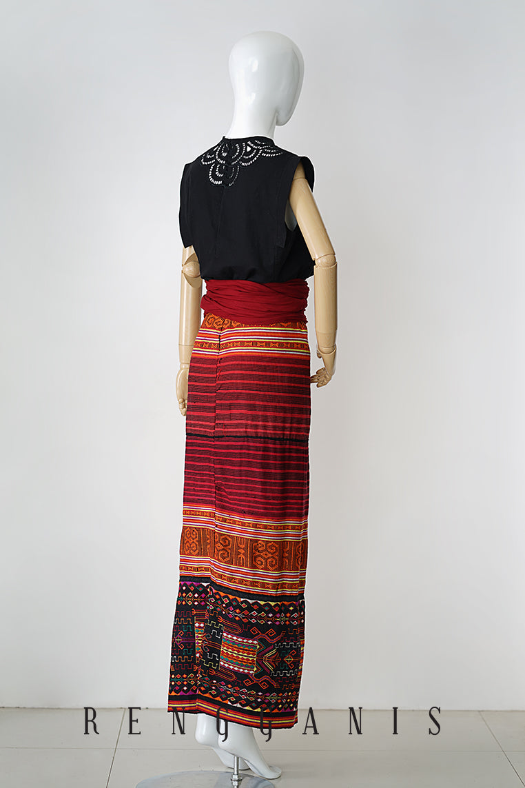 Uncut Ayotupas Sarong