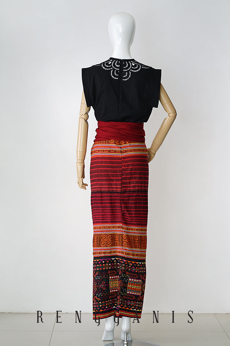 Uncut Ayotupas Sarong