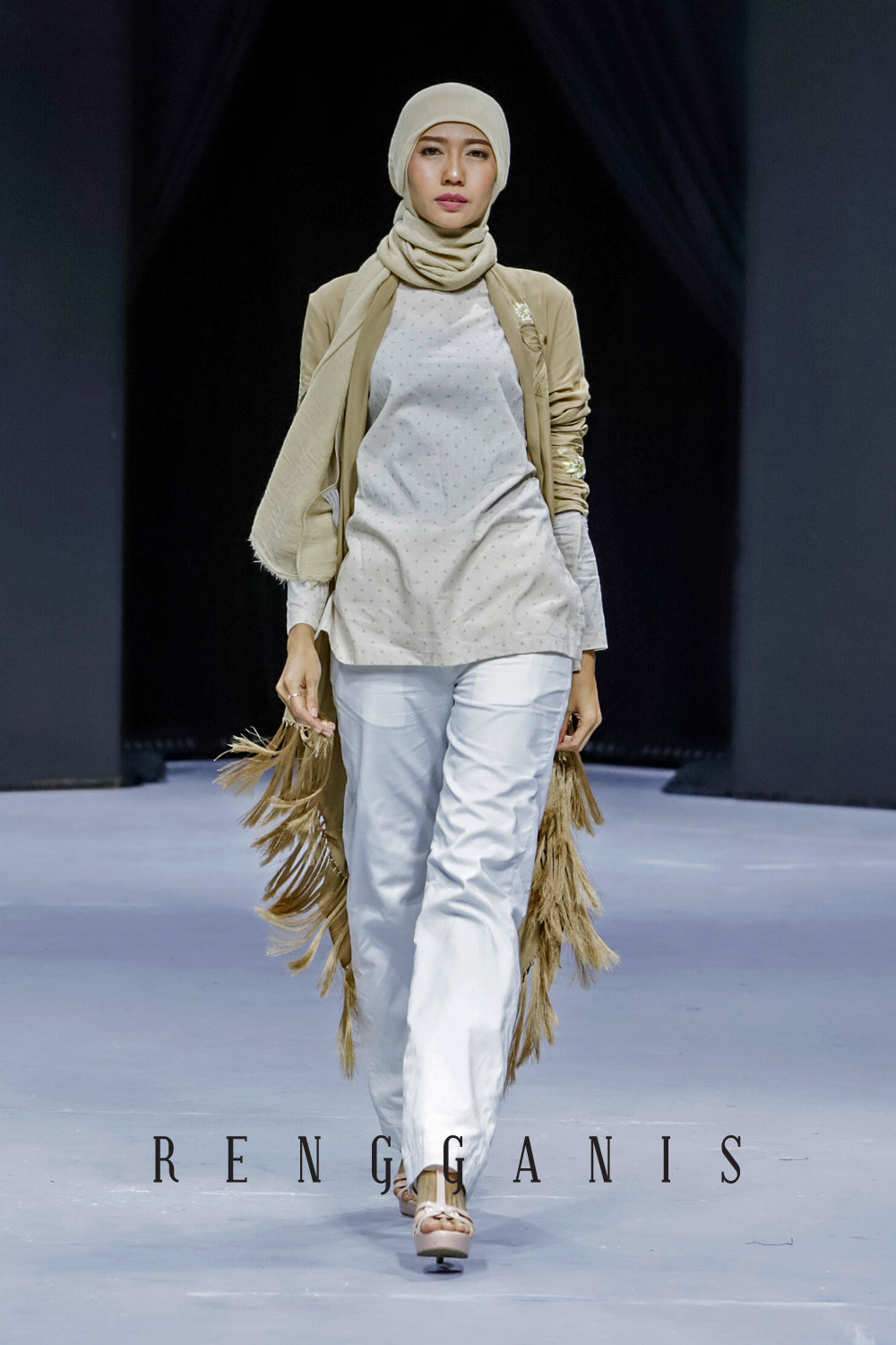 Kunyit Tassel Outer in Cappuccino