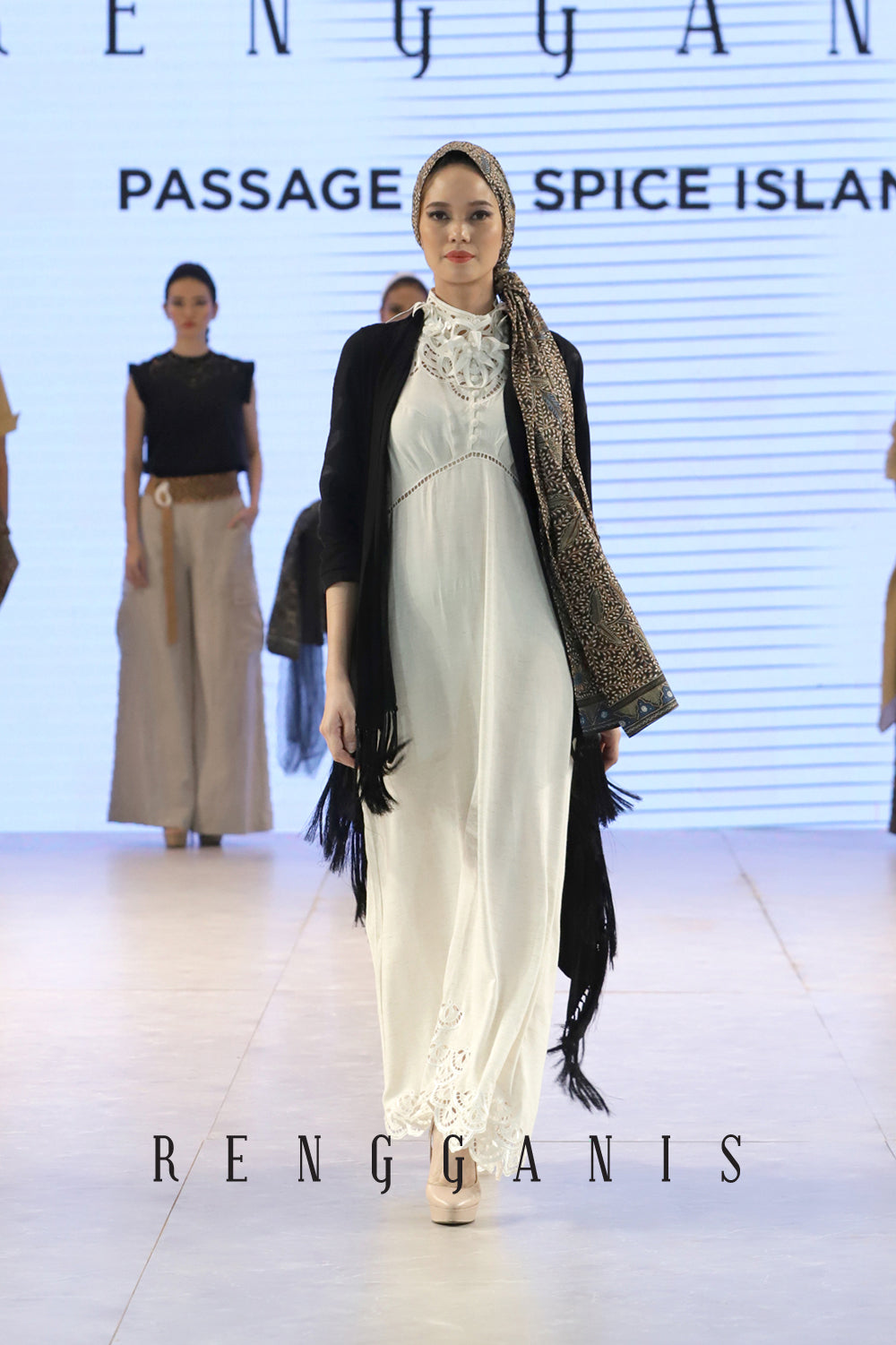 Bunga Lawang Dress