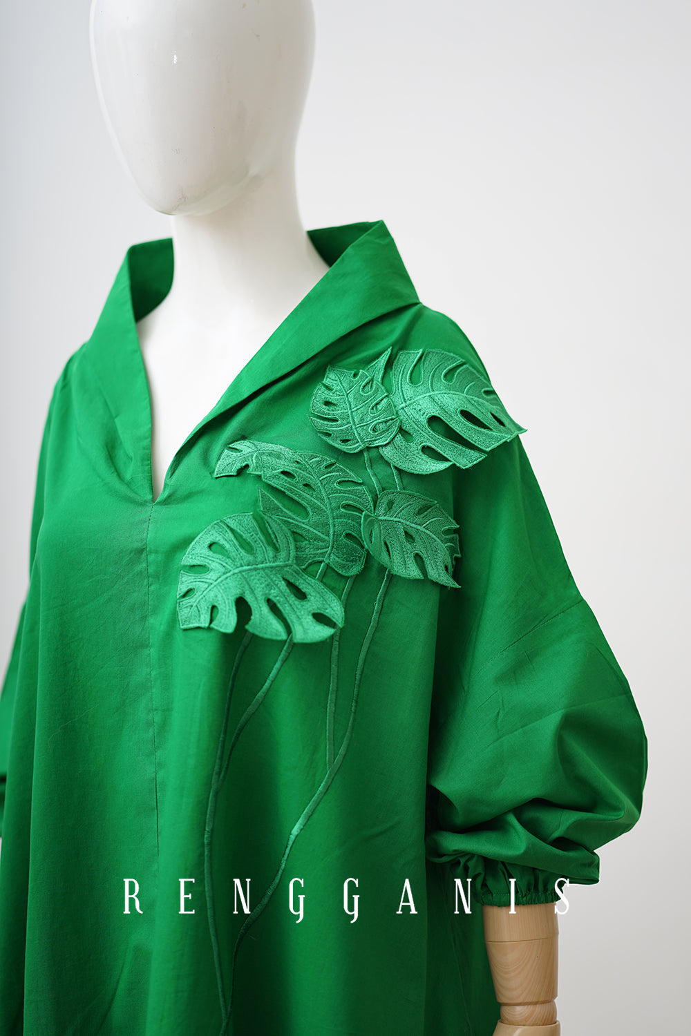 Monstera Tunic in Green