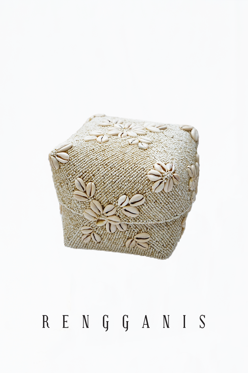 Besek Manik Shell Medium Square