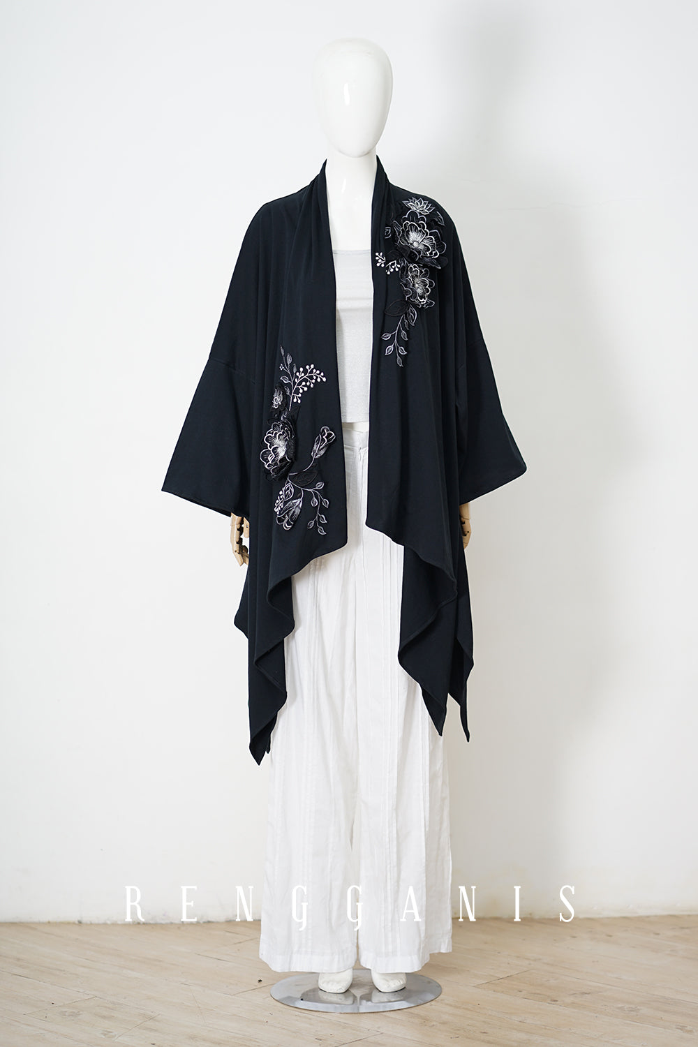 Front Lotus Outer in Kimono Sleeves
