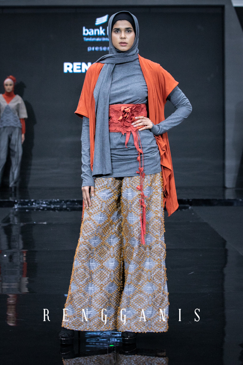 Plain Knit Outer