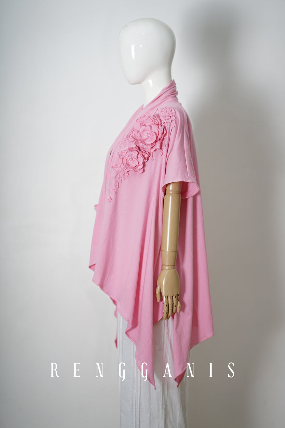 Front Lotus Outer in Pink