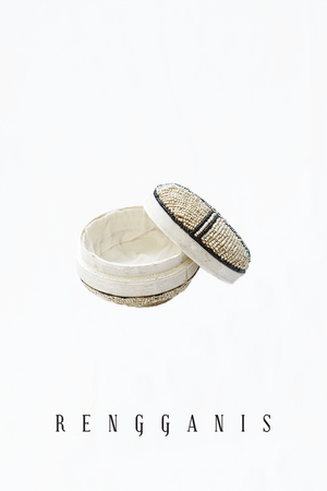 Besek Manik Creme Small Round