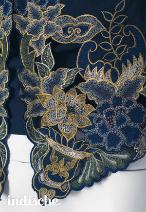Blue Peonies Sleeveless Kebaya