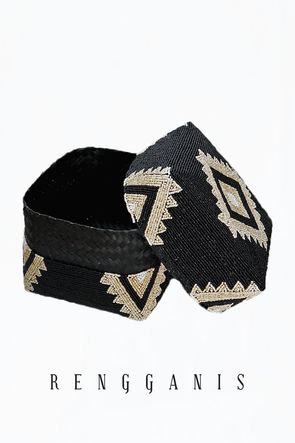 Besek Manik Black Large Square