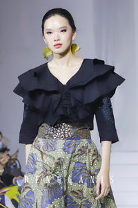 Laras Triple Ruffled Top
