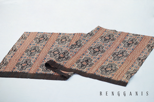 Sarung Tenun Ikat Sumba