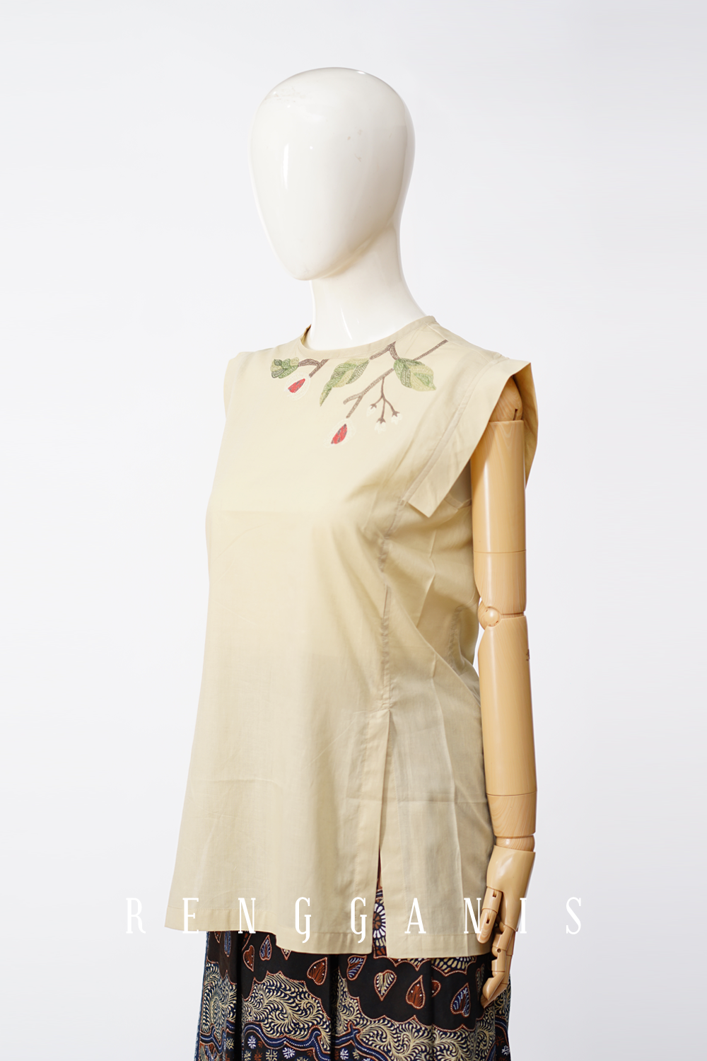 Pala Top in Oat Brown