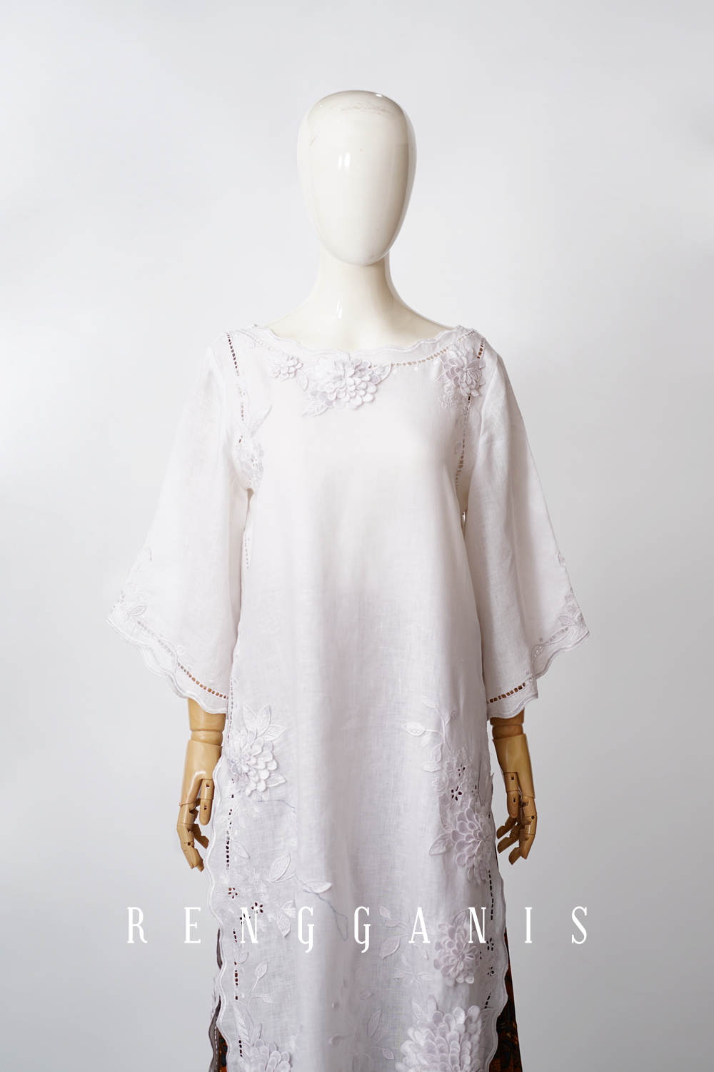 Dahlia Sabrina in Linen