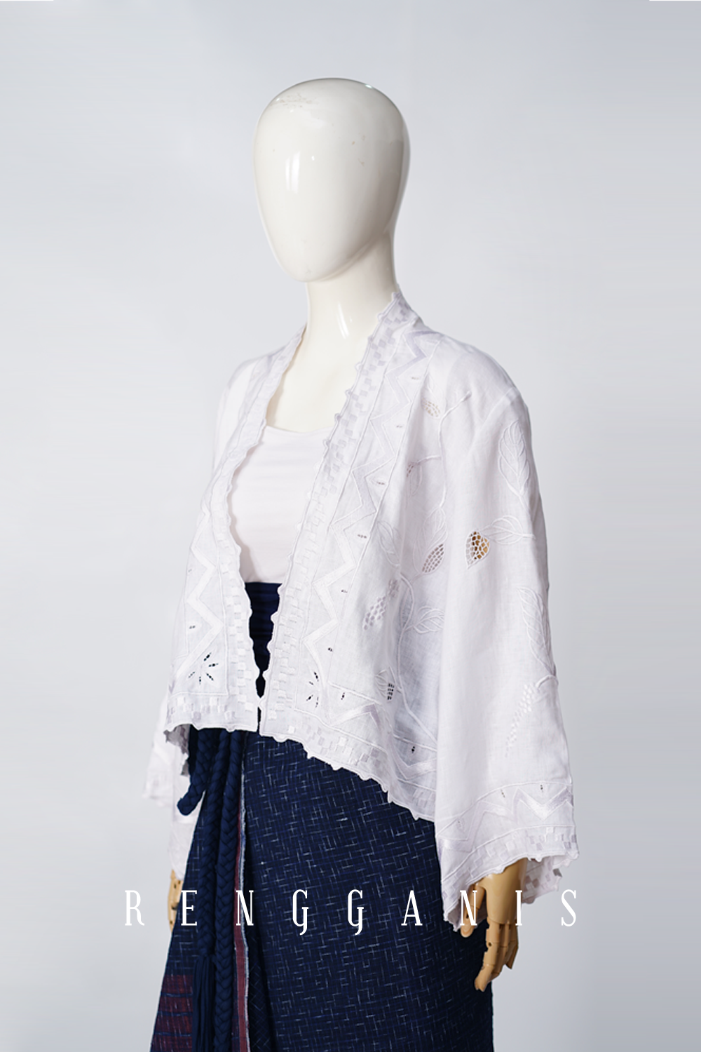 Lada Bolero in Linen