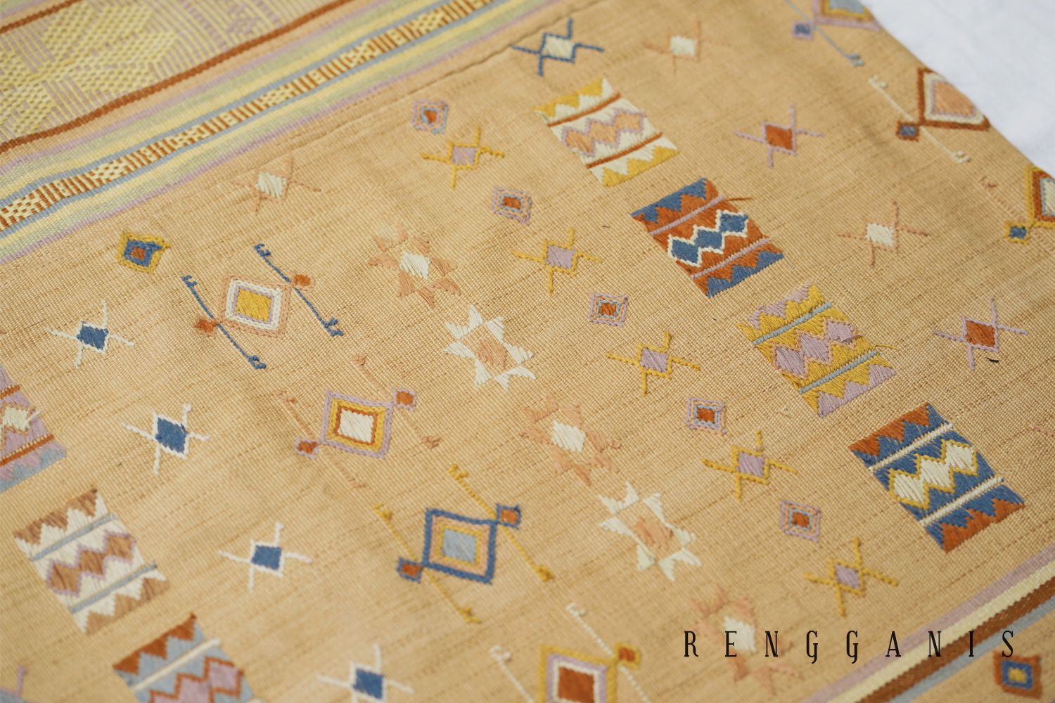 Naturally Dyed Handwoven Sarong Tenun Tais Talik