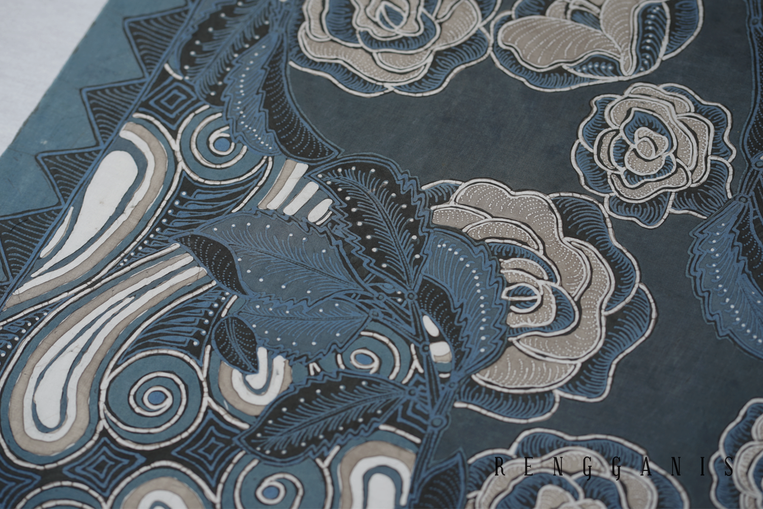 Naturally Dyed Handdrawn Batik Tulis Kontemporer from Temanggung
