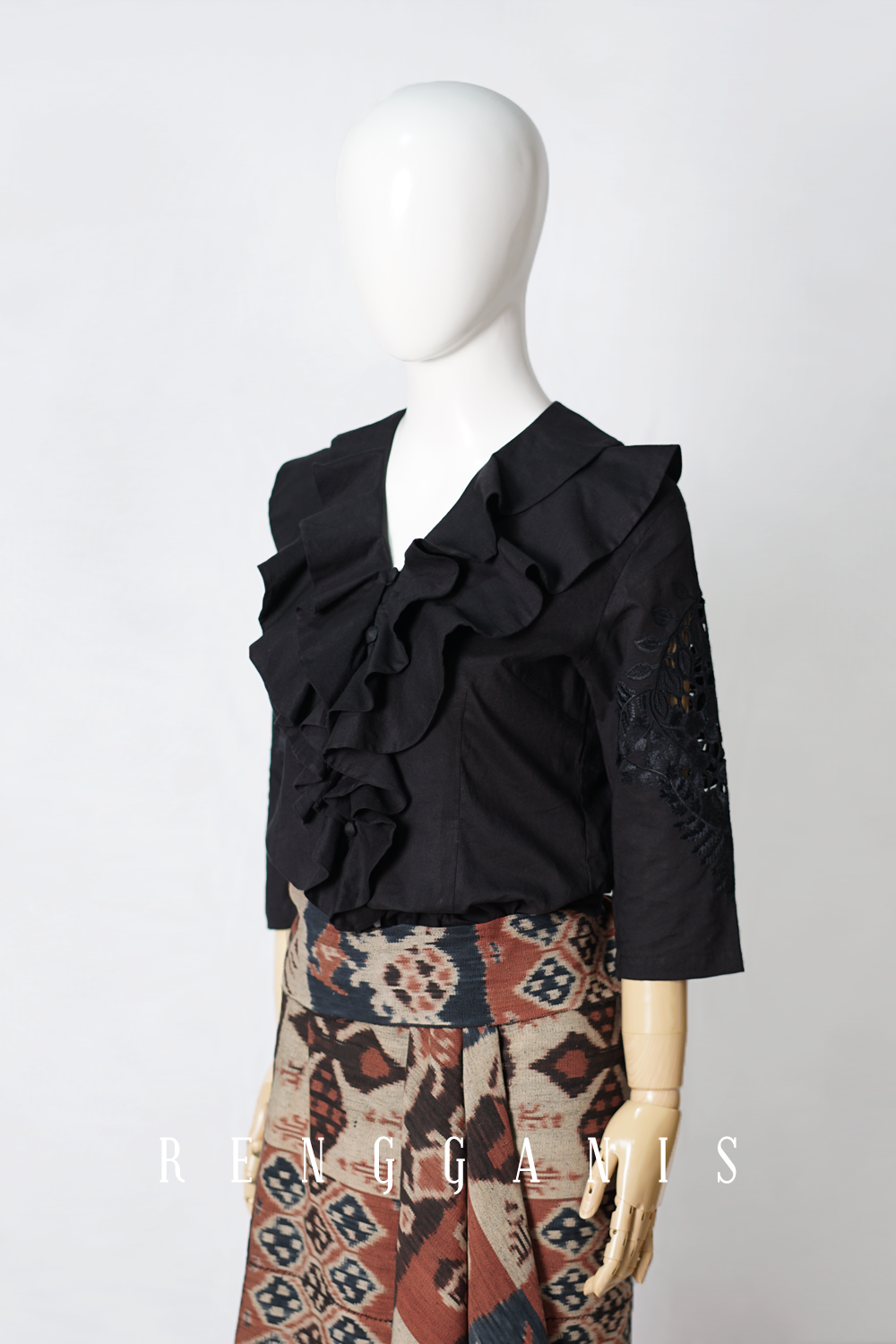 Laras Double Ruffled Top in Black