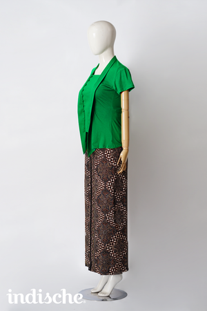 Knit Kutubaru Kebaya in Green