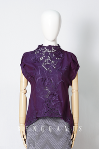 Gendis in Dark Purple