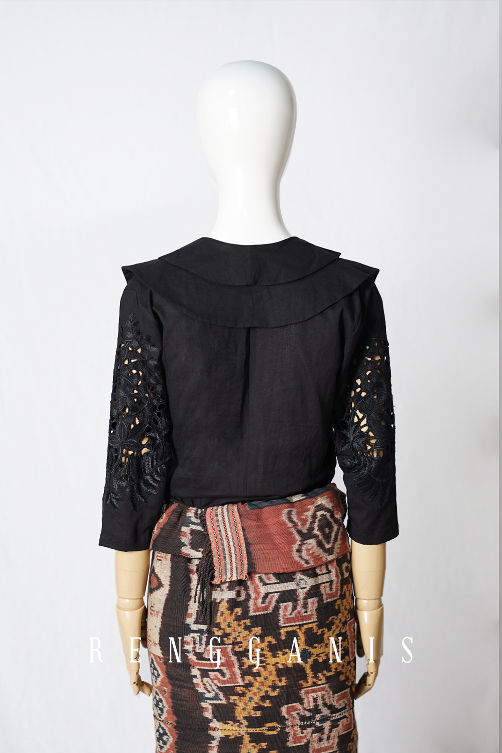 Laras Double Ruffled Top in Black