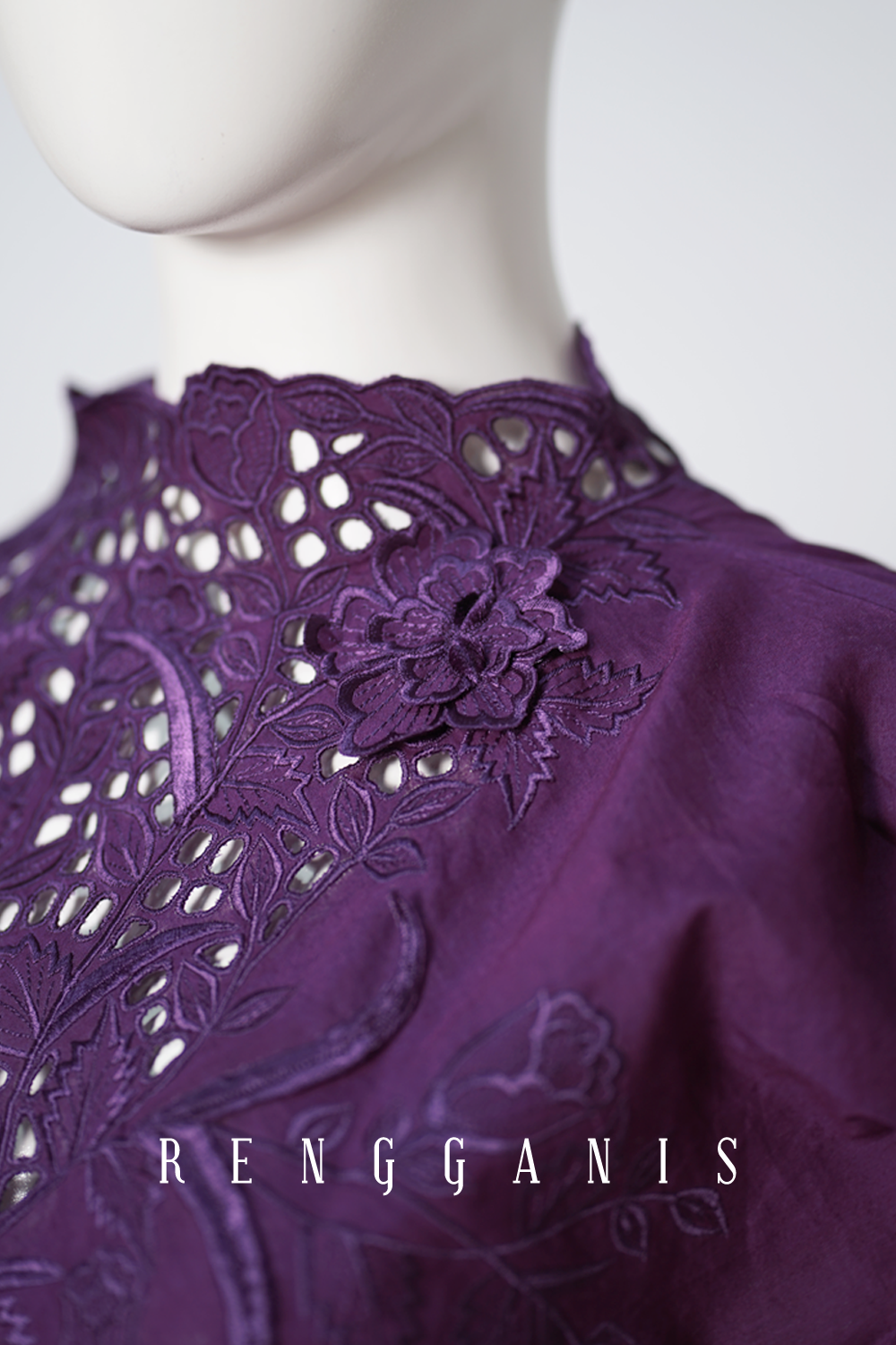 Gendis Top in Dark Purple