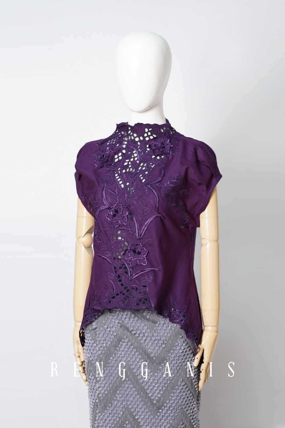 Gendis Top in Dark Purple