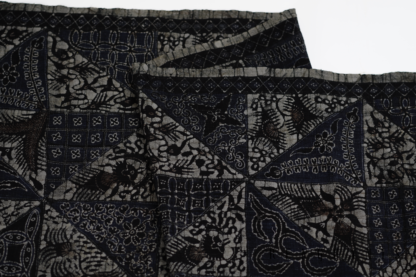 Batik Gedog Tambal Warna Alam